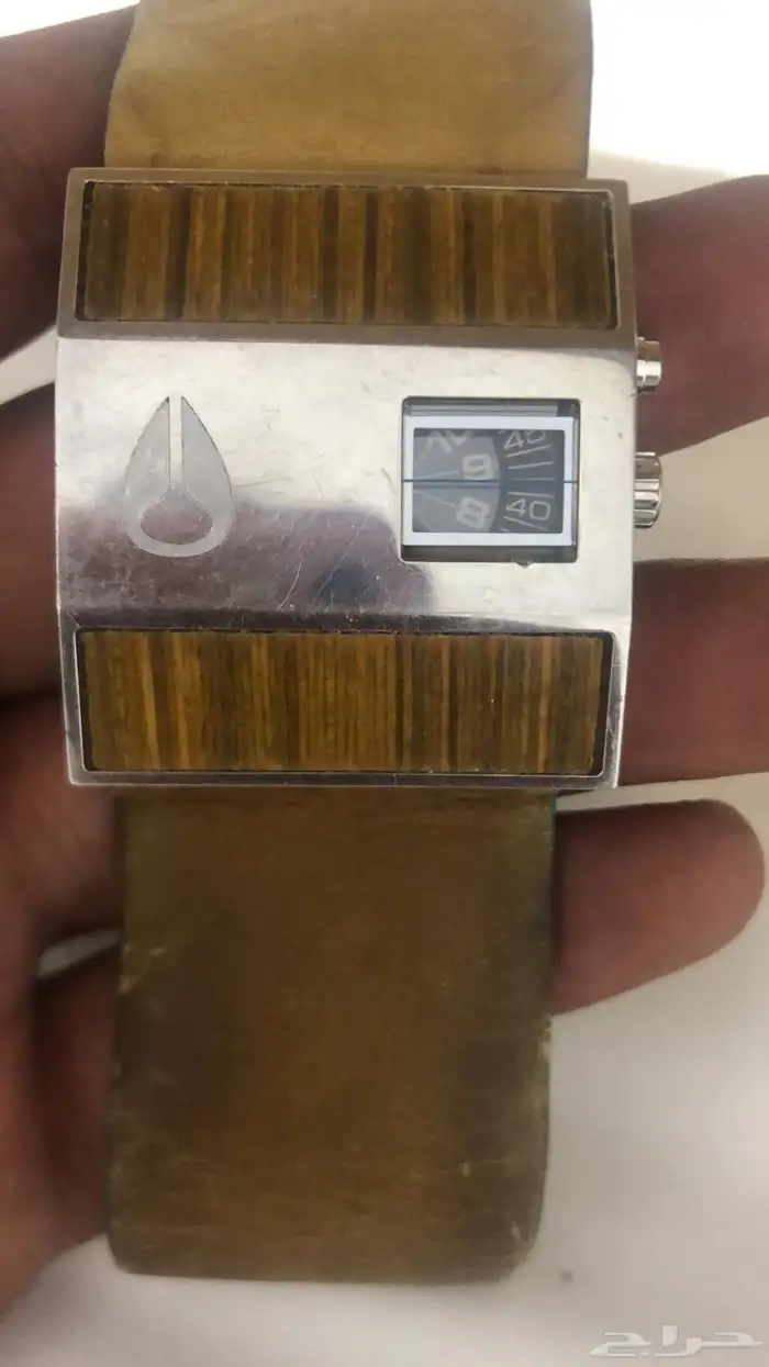 ساعه نيكسون 1