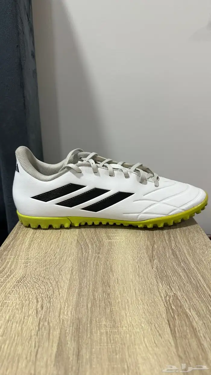 شوز جوتي رياضي أديداس (Adidas) أصلي - مقاس 46 - شبه جديد 4