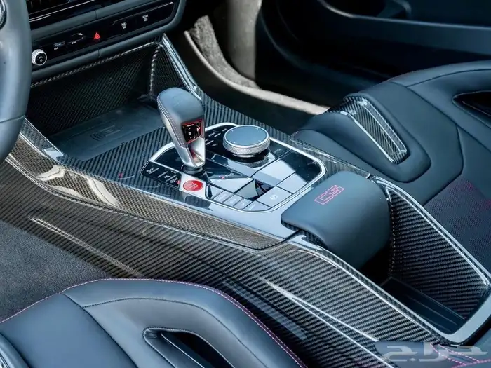 للبيع BMW - M4 - Cs موديل 2025 شبه اصفار وارد كندا 23