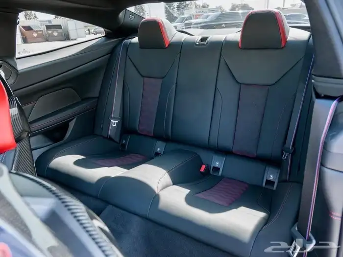للبيع BMW - M4 - Cs موديل 2025 شبه اصفار وارد كندا 22