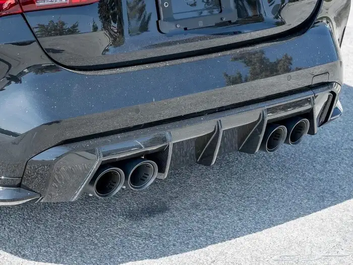 للبيع BMW - M4 - Cs موديل 2025 شبه اصفار وارد كندا 9