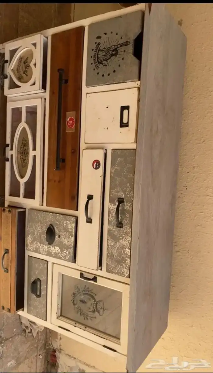 مدخل وكوفي وأغراض اخرها للبيع 2