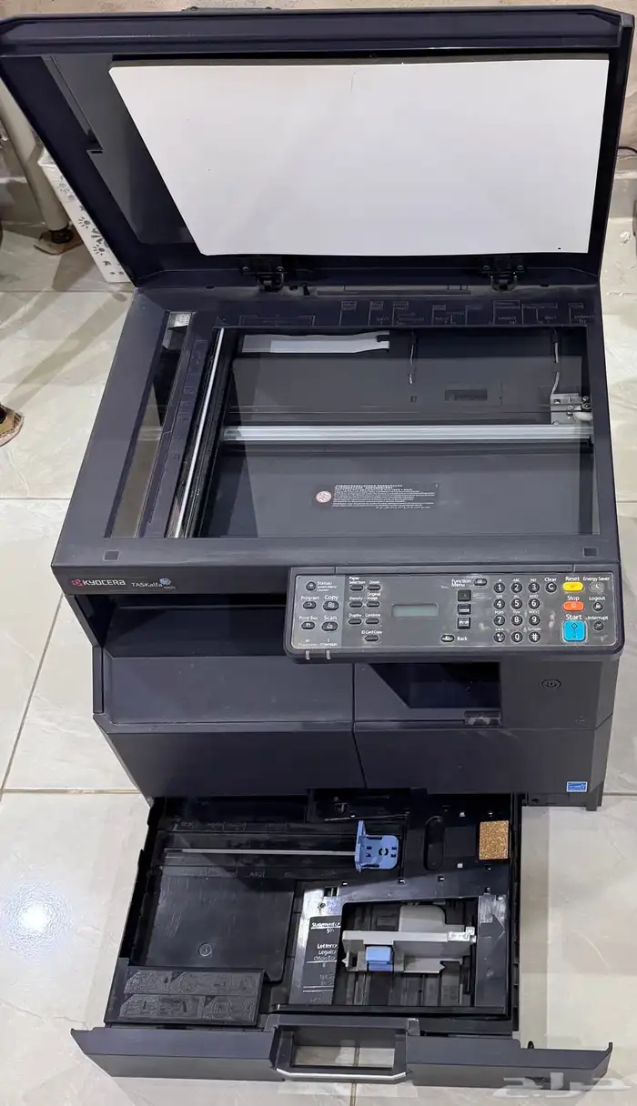 طابعة Kyocera TASKalfa 1800 للبيع مستخدم 1