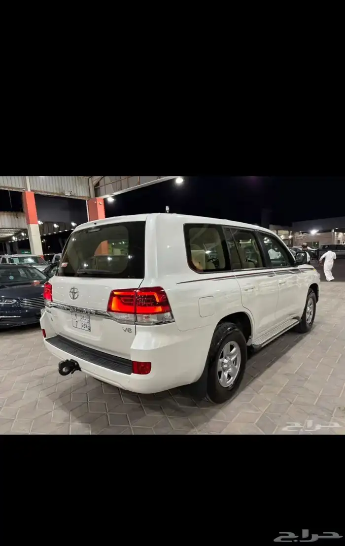 النوع   تويوتا لاندكروزر GXR1 2020 10