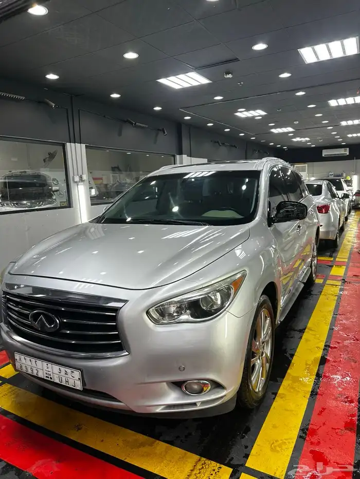 جيب انفينتي qx60 نظيف جدا 2