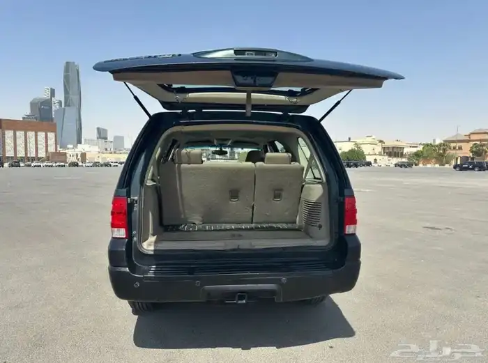 فورد اكسبدشن 2003 نظيف 1
