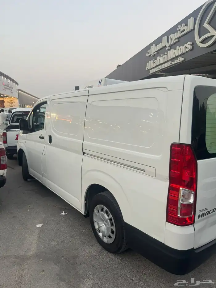 باص بضاعه ديزل ثلاجة 2020 3