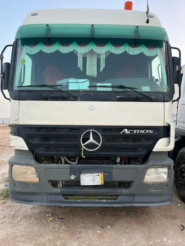 اكتروس جفالي 2004 للبيع سيارتين نظيفة 0