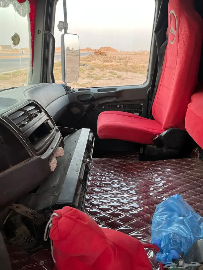 اكتروس جفالي 2004 للبيع سيارتين نظيفة 1