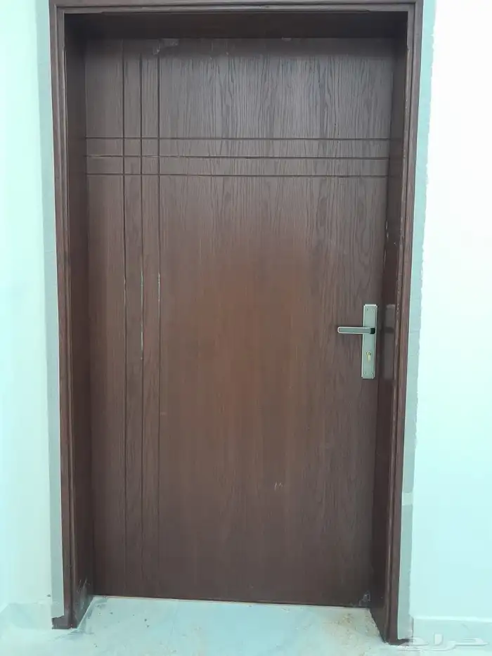 ابواب خشب  بس 6