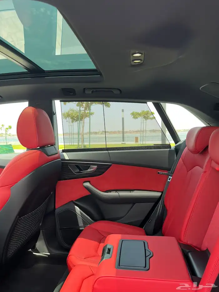 أودي Q8 قمة النظافة بحالة الوكالة 14