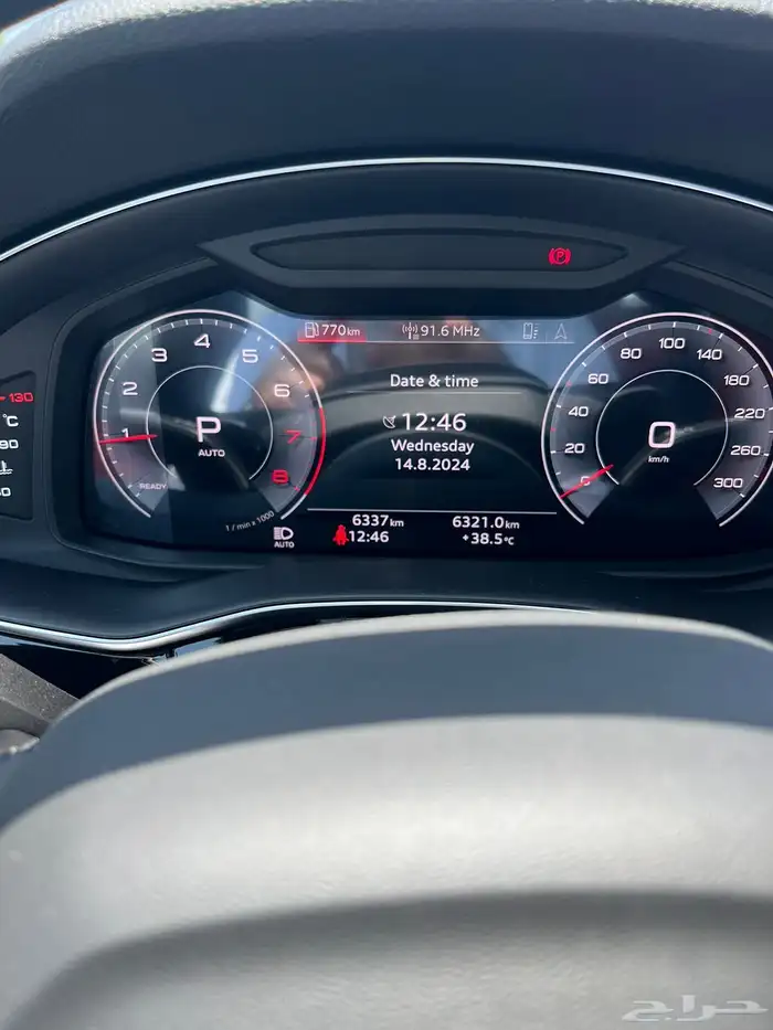 أودي Q8 قمة النظافة بحالة الوكالة 19