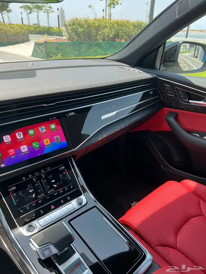 أودي Q8 قمة النظافة بحالة الوكالة 8