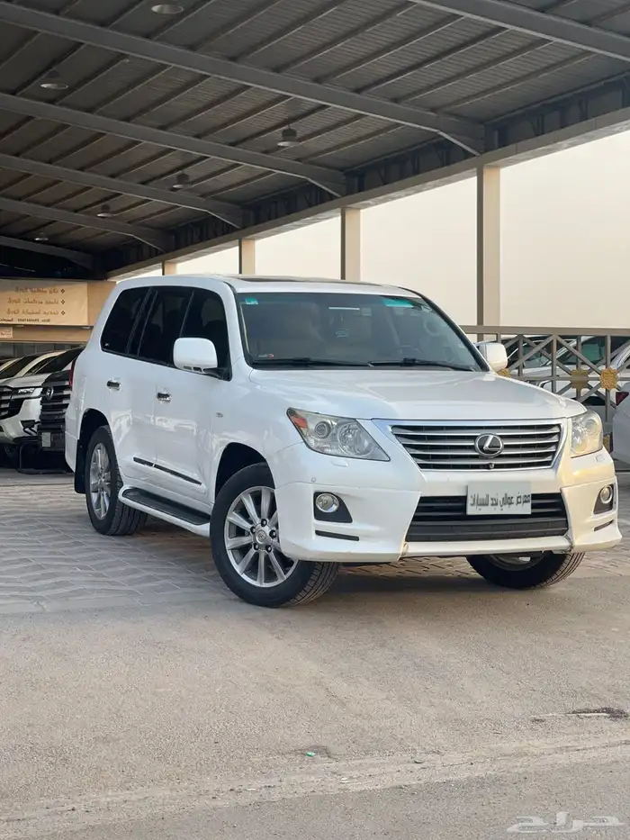لكزس LX. 570. 2010 5