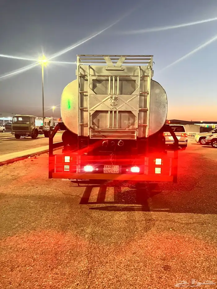 مرسيدس صهريج 4