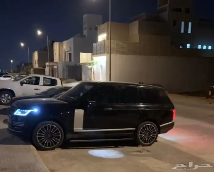 رنج روفر فوج للبيع او للبدل ب fg 3