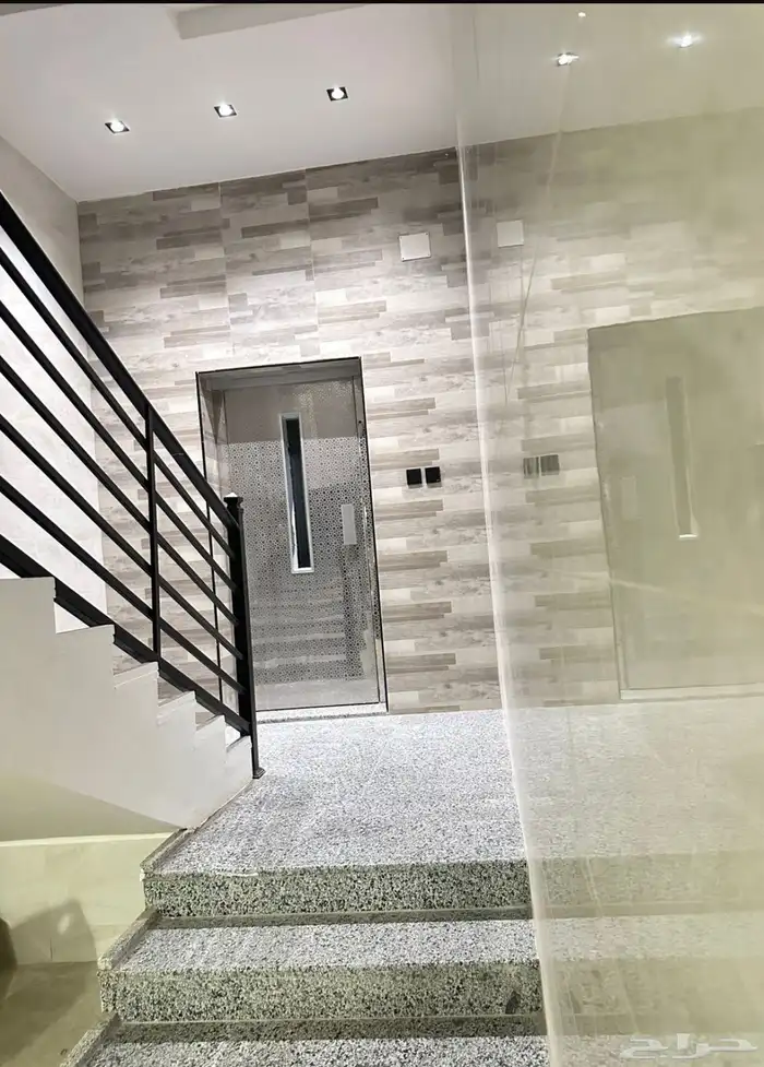 شقق فاخره للبيع العليا 2 1