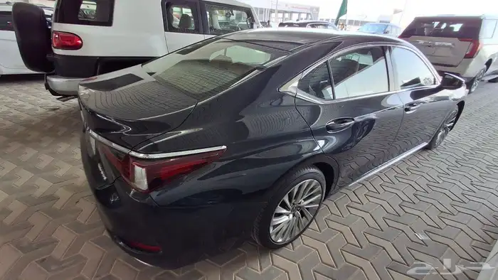 لكزس ES 2019 350 مستعملة مفحوصة مضمونة مصينة 2
