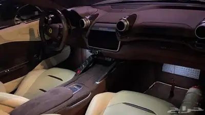 Ferrari GTC4 Lusso V12 ( 2017 ) index