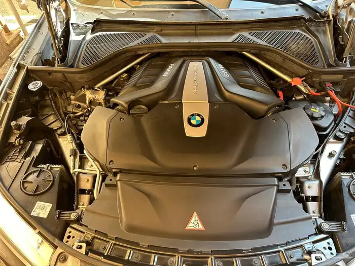 2015 BMW X6 V8 Kit M - ممشى قليل وارد الناغي استخدام نظيف 12