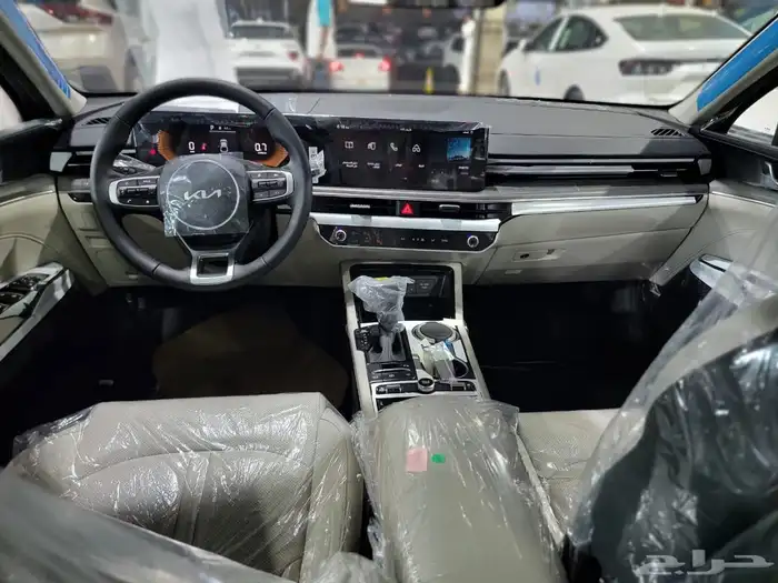 كيا K5 بانوراما 2025 نص فل جديد 10