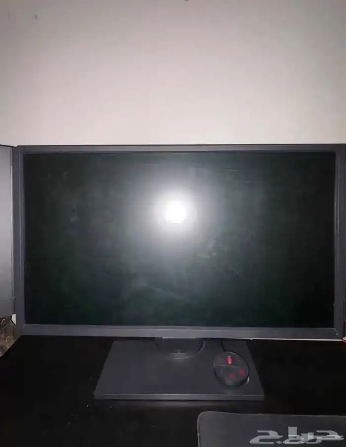 بيسي و شاشه و طاوله 4