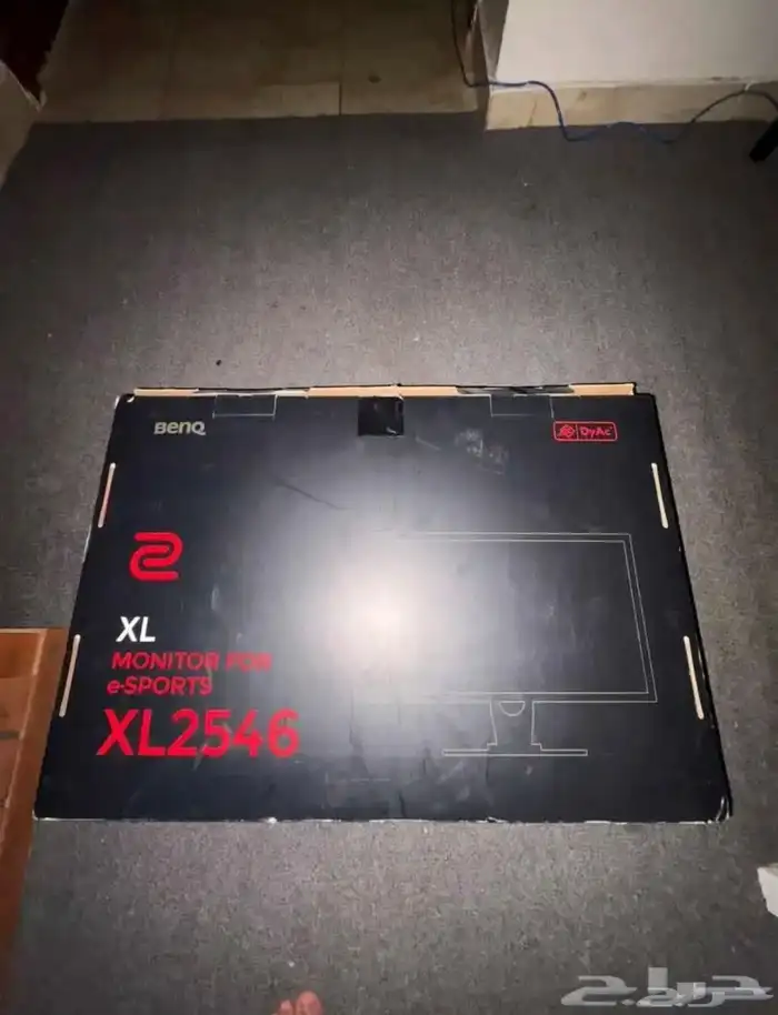 بيسي و شاشه و طاوله 2