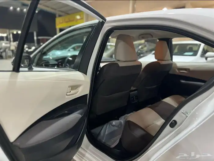 كورلا مخزن 2020 مكينة 1600 اربعة سلندر 5