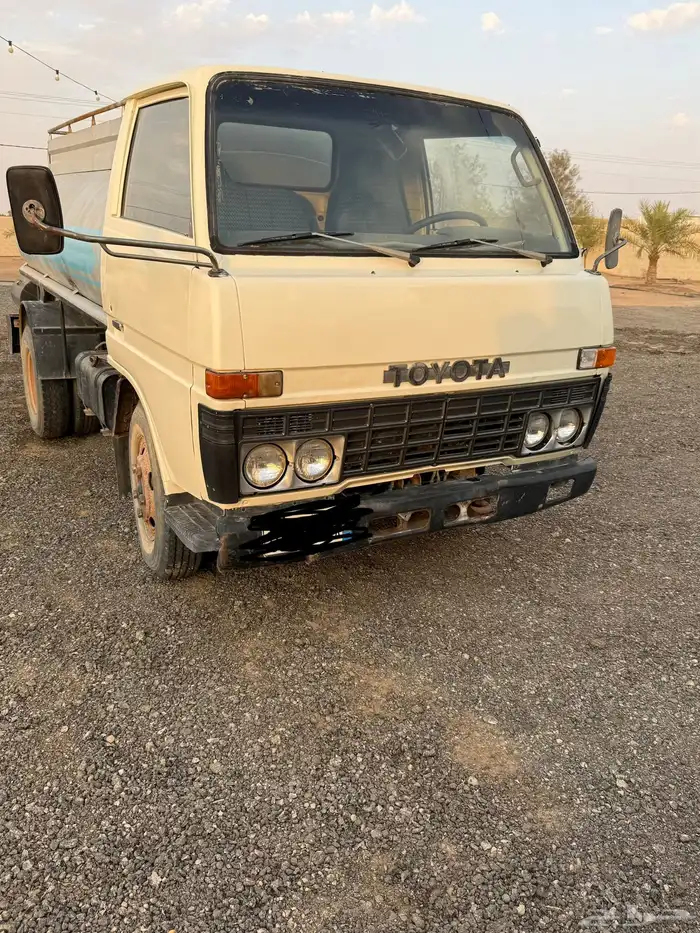 دنه وايت تويوتا 7