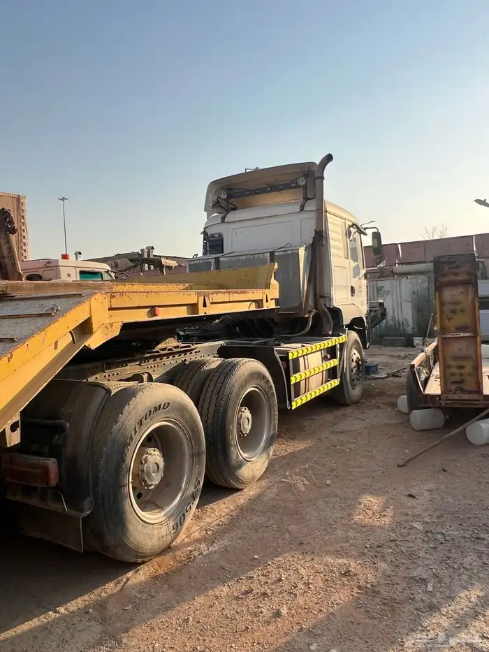 لوبد ثلالث محاور و راس مان للبيع 1