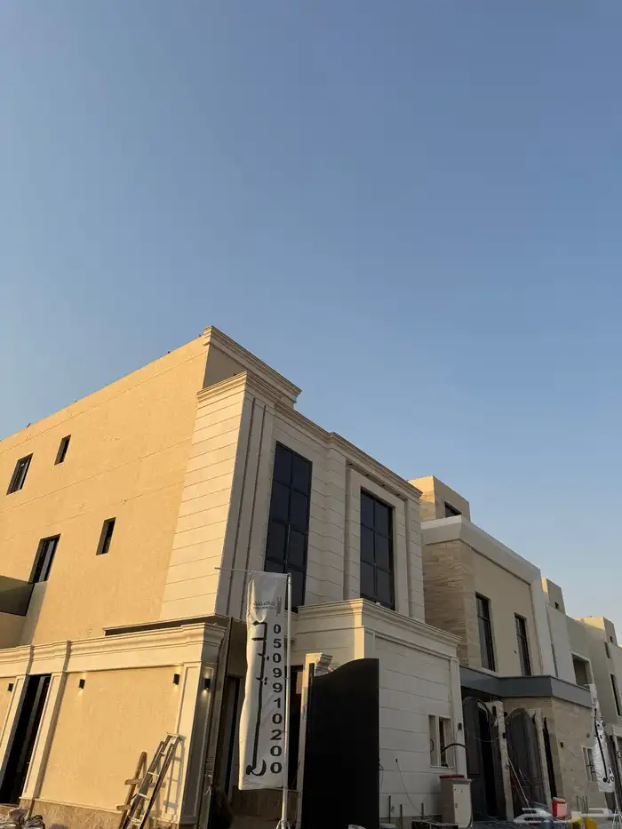 للبيع ادوار حي الرمال بأسعار مميزة 0