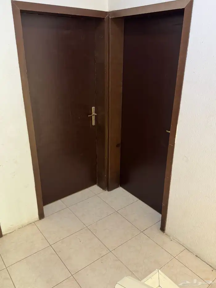 شقة عوائل للإيجار 21