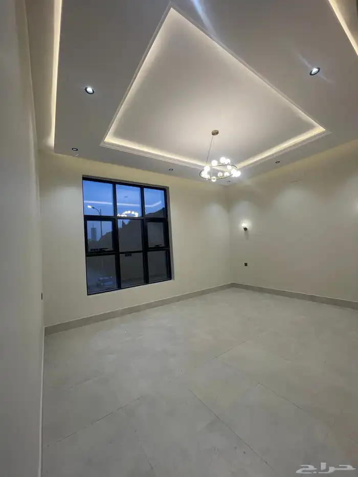 للبيع شقق علويه مساحة 230 م  بسعر 520 الف بالمحاله ابها 4