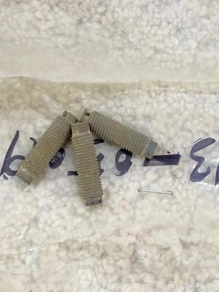 قطع هايلوكس 2005 89 10