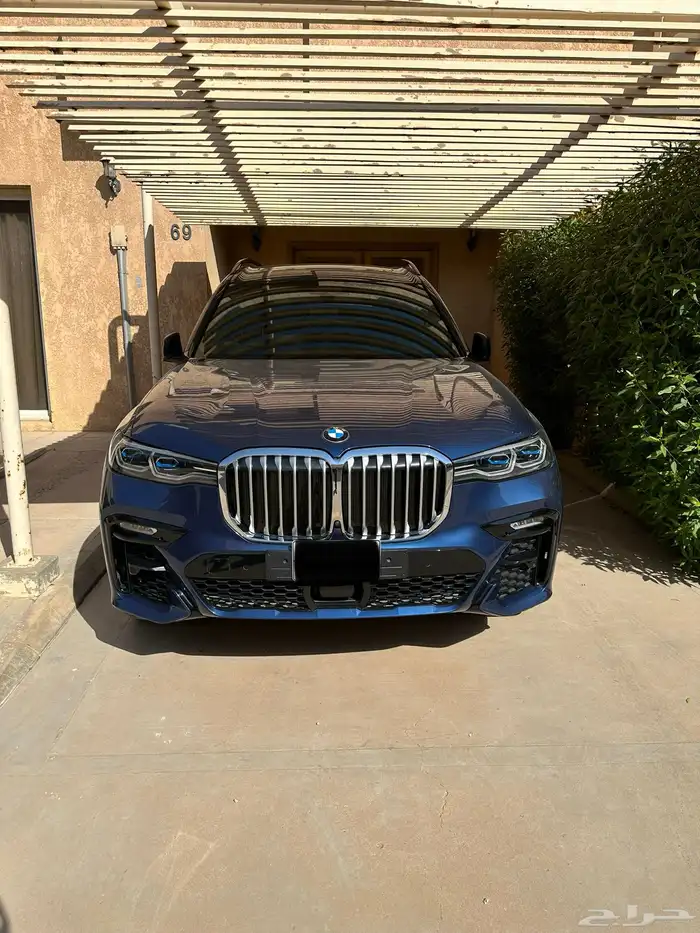 BMW X7 xDrive40i Twin Power Turbo (MKit) 0