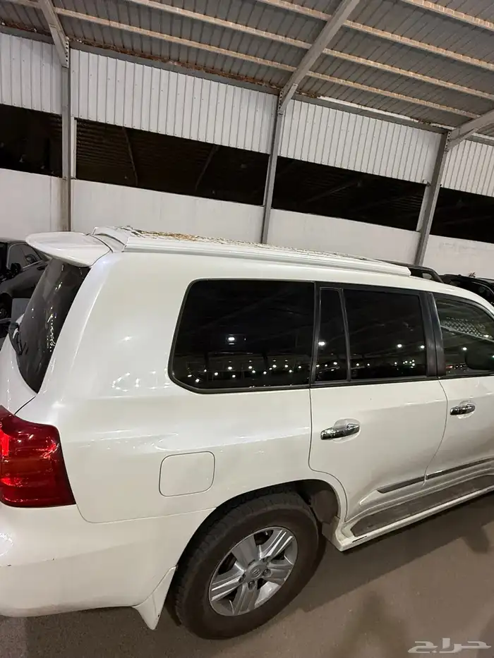 للبيع سلة عفش علىيه 0