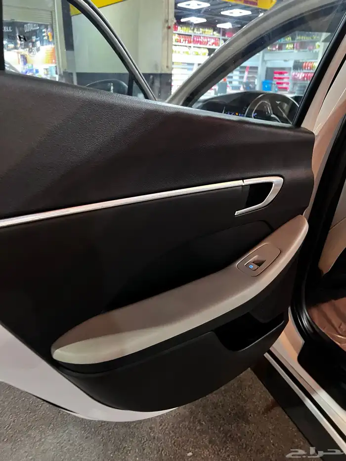 سوناتا 2022 شد بلد من الصدام للصدام( تم البيع   ) 8