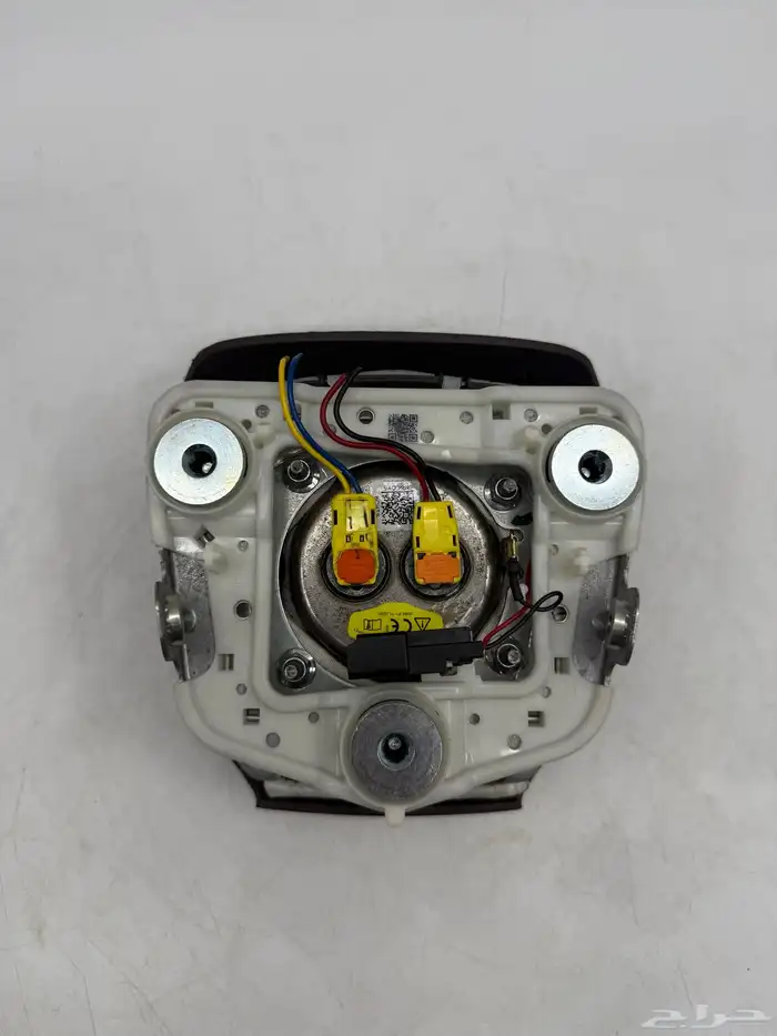 للبيع   إيرباقات أصلية لموديلات جي إم الحديثة 4