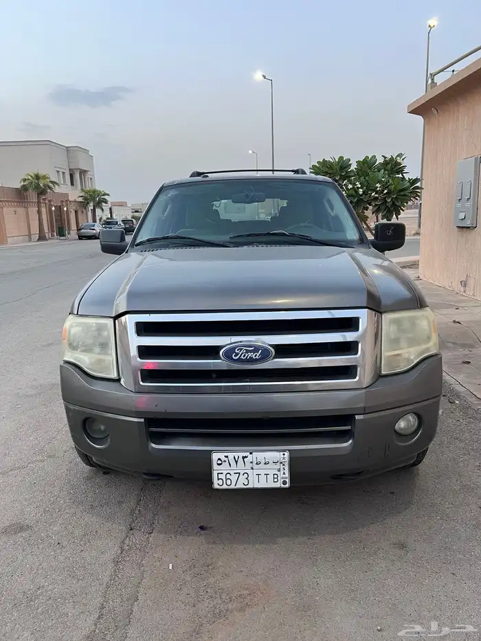 اكسبيدشن موديل 2011 1