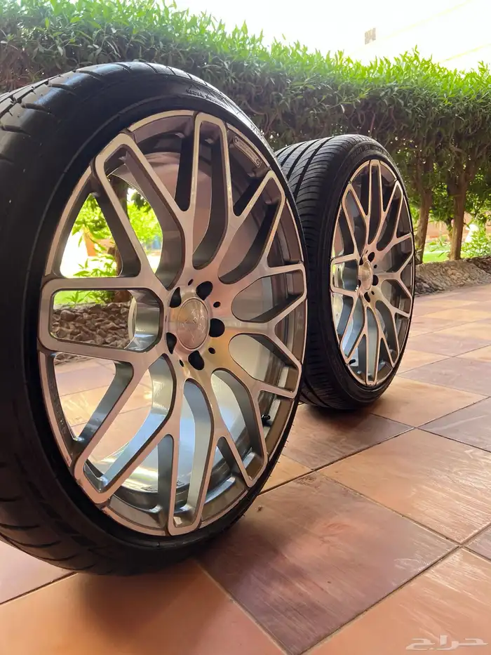 للبيع جنوط مرسيدس برابوس 21 اصليه مع الكفرات نظيفه جدا 1