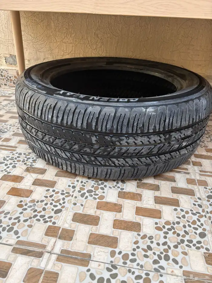 كفر تايلندي 17 مقاس حجمه 215 55 17 تاريخ انتاج 22 0