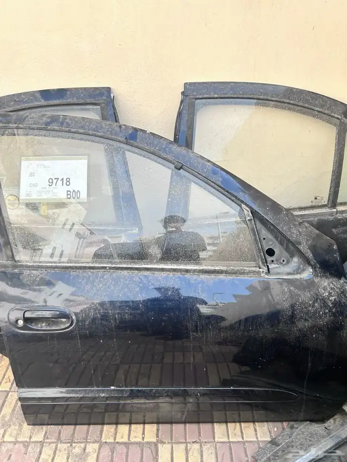 بيبان نيسان صني من 2008 لين 2012 1