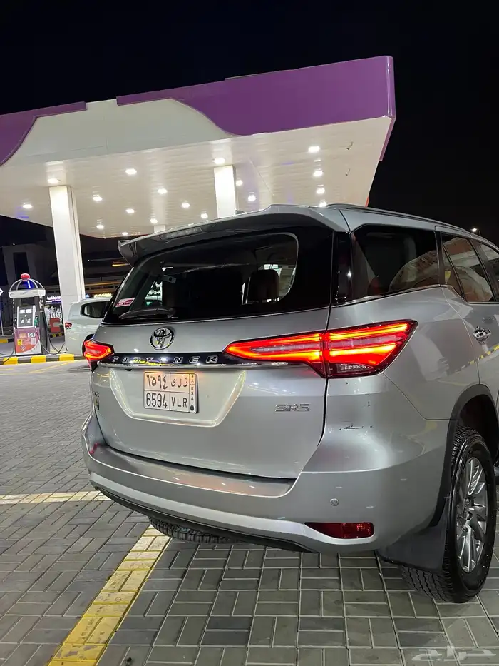 فورشنر ديزل 2024 مكينة 2800 فل كامل VX2 4