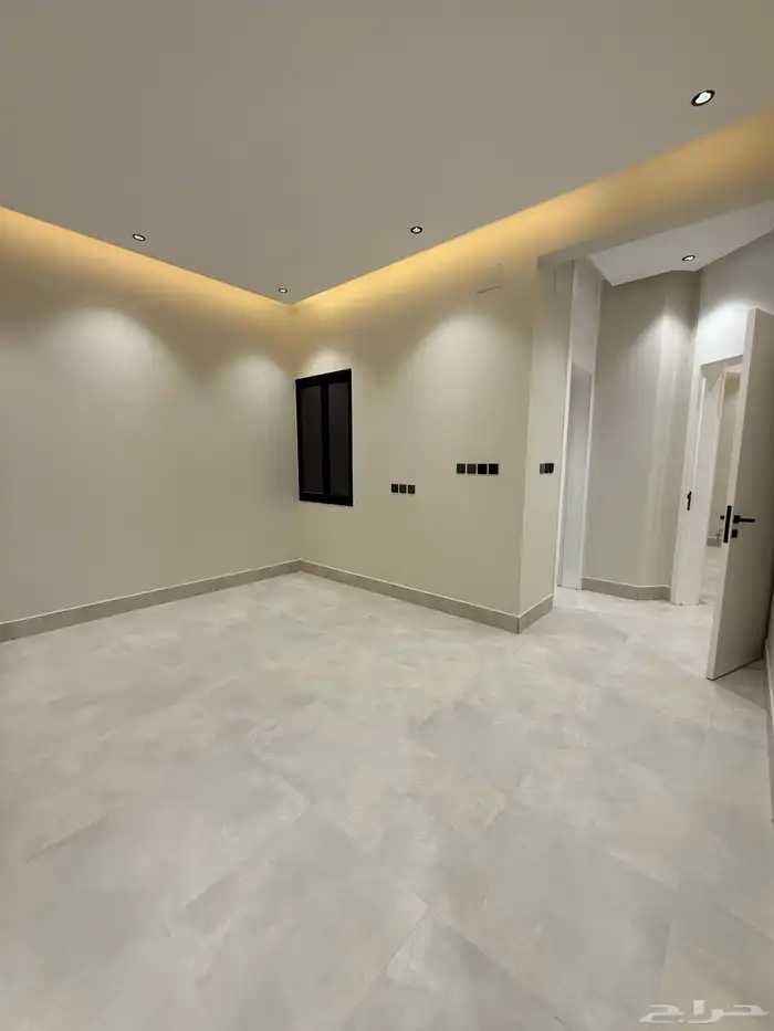 للبيع شقق علويه بسعر 520 الف ابها المحاله 25