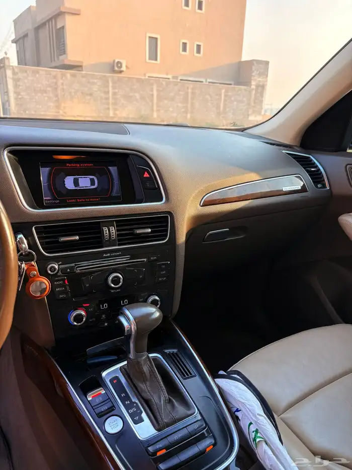 اودي q5 2015 ( نظيف ) 17