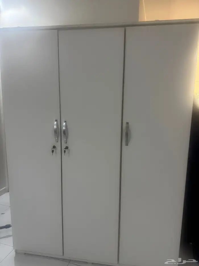 كنب ودولاب للبيع 1
