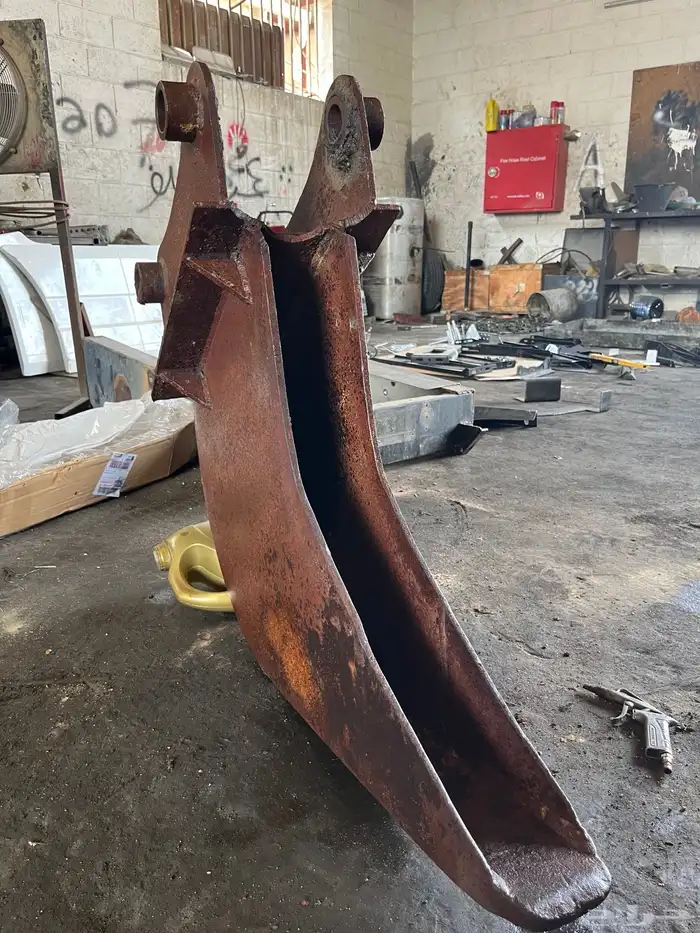 بكت JCB جي سي بي 12 سم مستعمل نظيف عددها اثنين 0