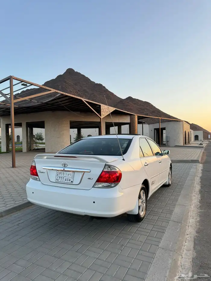 كامري 10