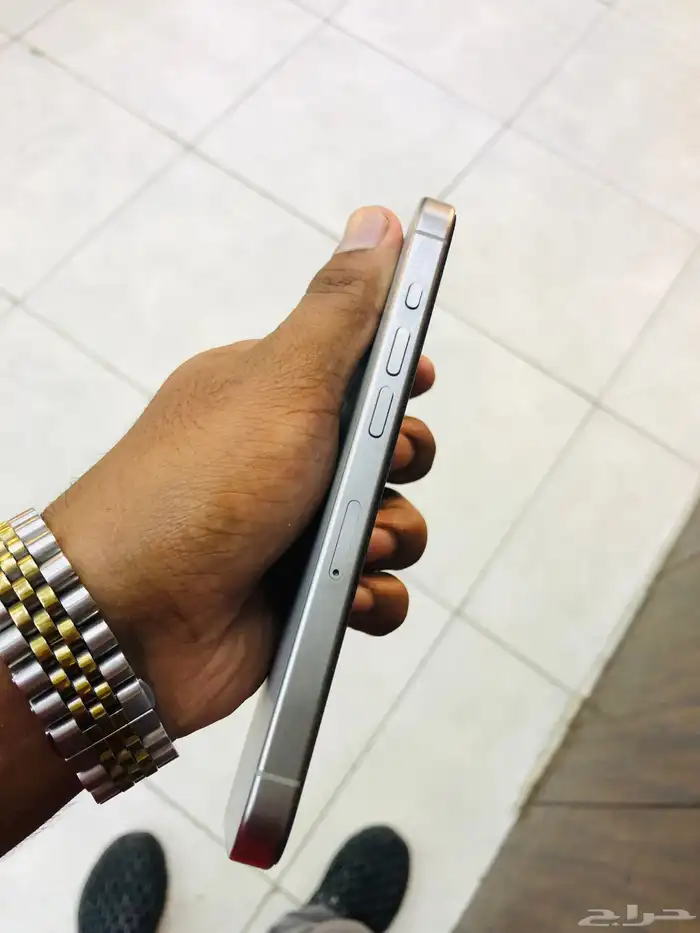 iPhone 15 pro 3