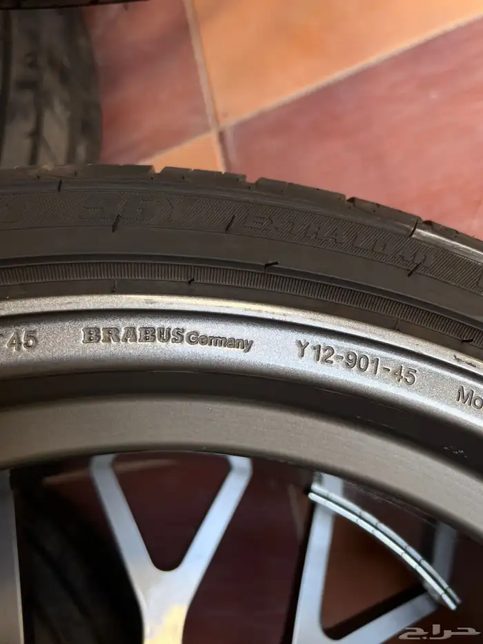 للبيع جنوط مرسيدس برابوس 21 اصليه مع الكفرات نظيفه جدا 5